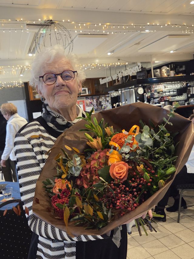 Nelly Schrauwen-Lips 40-jarig gouden koorjubileum