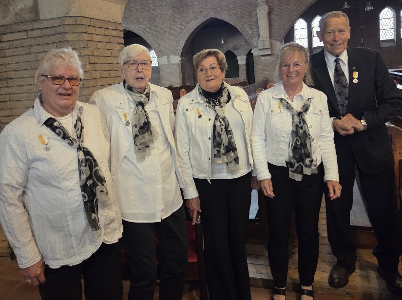 Zilveren jubilarissen 2026, Annie de Nijs-van Elteren, Jan van beek, Maria Hendrickx-vd Berg, Truus Remie-Bruurmijn, Ria de Witte-Knoops